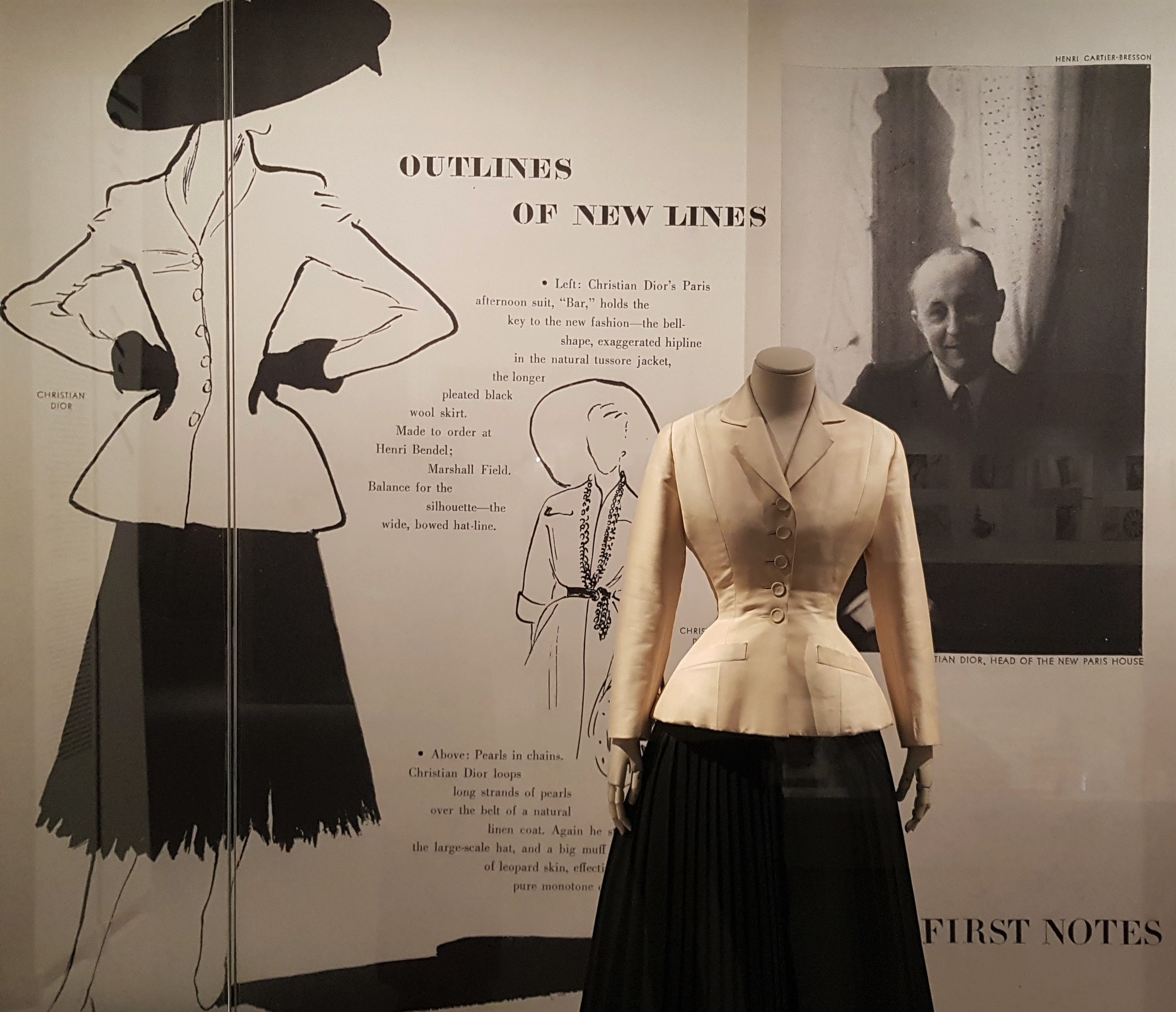 Harper's Bazaar: First in Fashion – The Choice of Paris